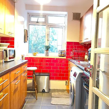 Room With Shared Kitchen London Exterior photo